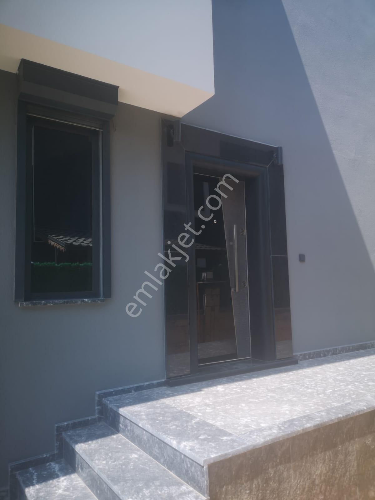 Menderes Turyap'tan Mithatpaşa Mah. 5+1 Satılık Lüx Villa - Görsel 5