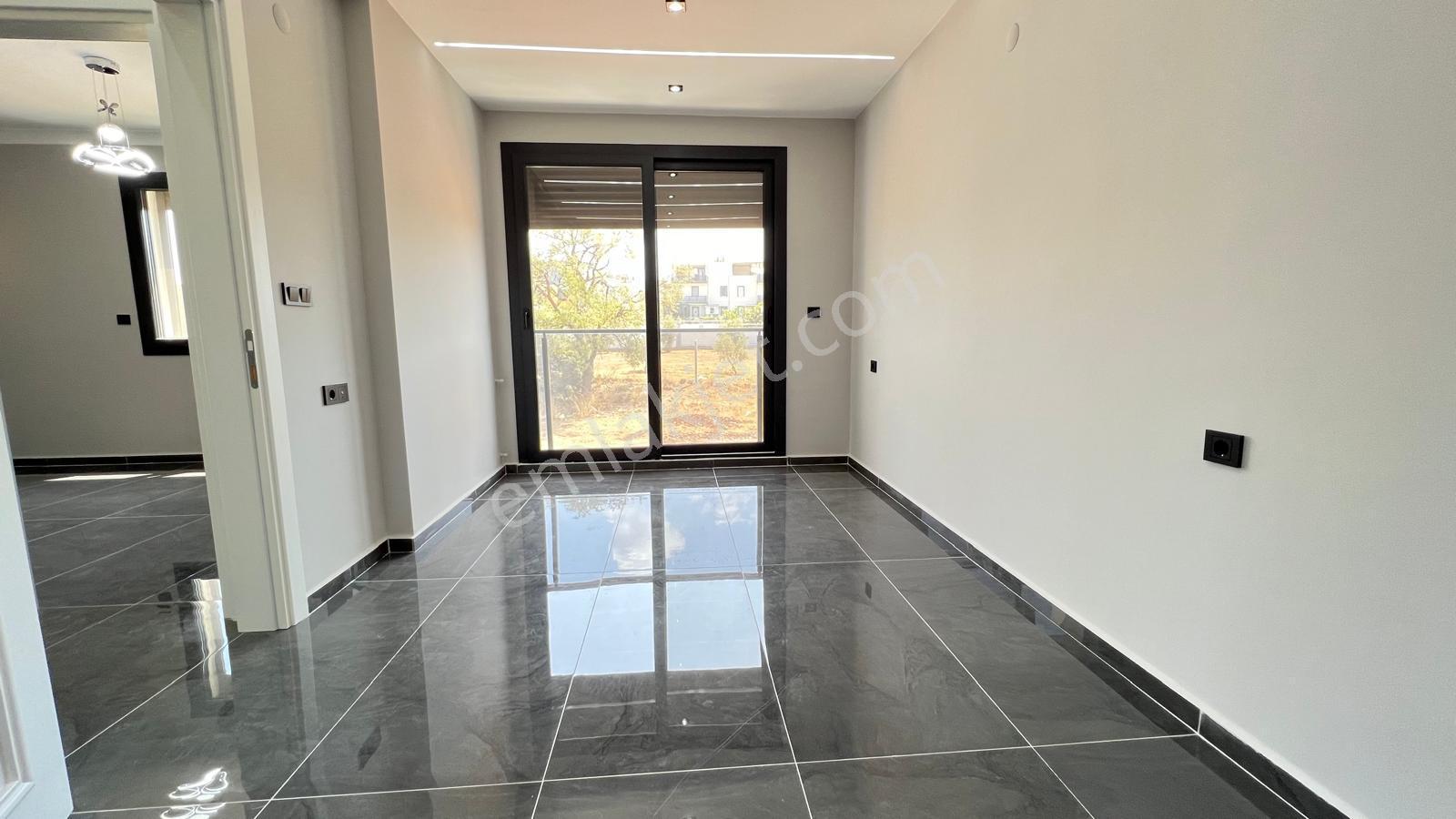 Didim Hisar Mahallesinde Satılık 3+1 Ayrı Mutfaklı Bahçeli Villa - Görsel 19