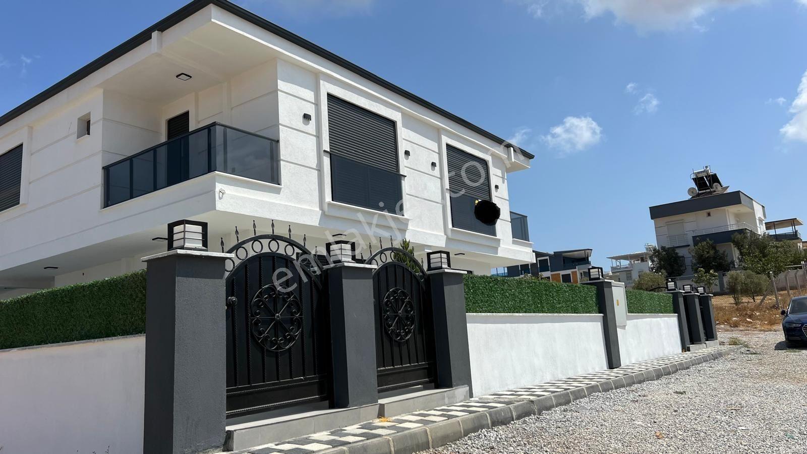 Didim Hisar Mahallesinde Satılık 3+1 Ayrı Mutfaklı Bahçeli Villa - Görsel 28