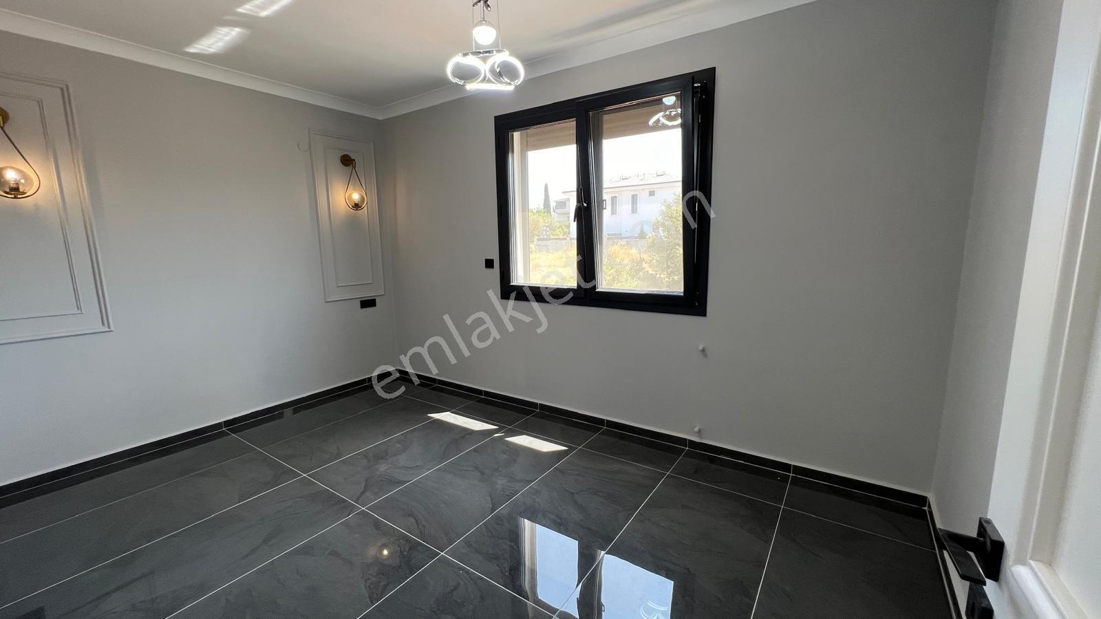 Didim Hisar Mahallesinde Satılık 3+1 Ayrı Mutfaklı Bahçeli Villa - Görsel 22