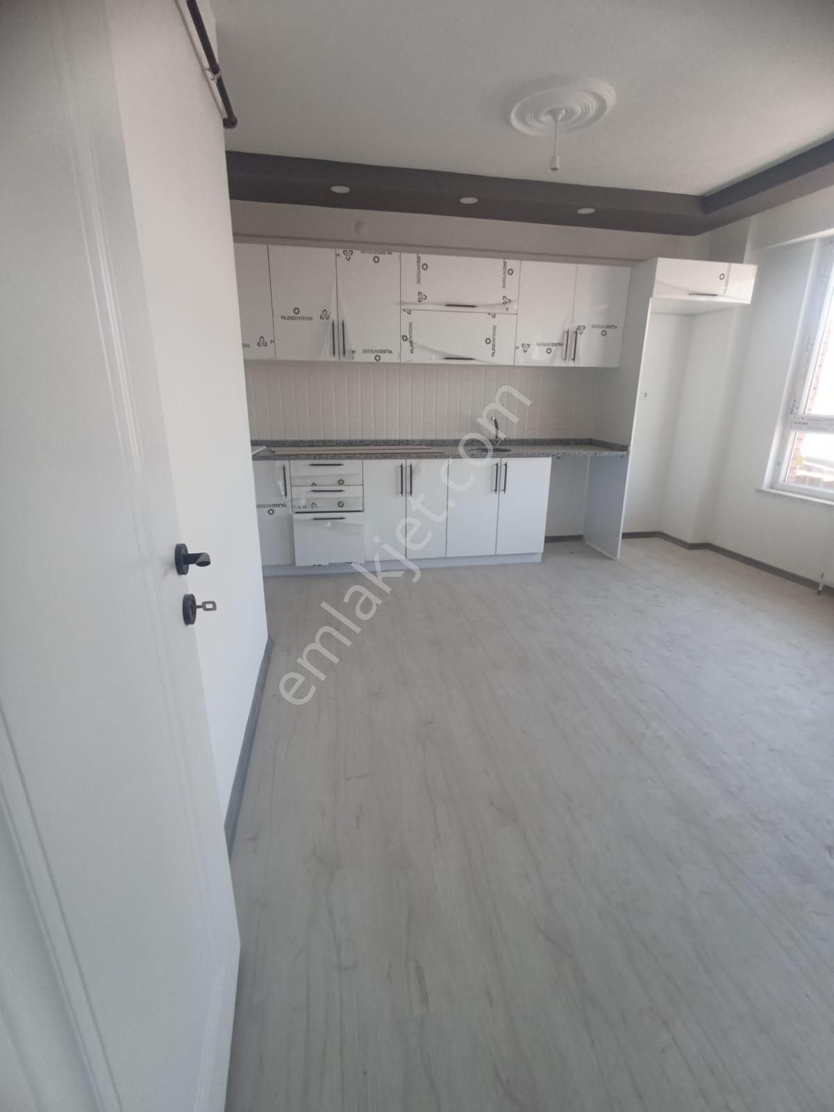 Tepebaşı Esentepe Satılık Daire  ESENTEPE MAHALLESİNDE FIRSAT SATILIK 3+1 DAİRE GB-32