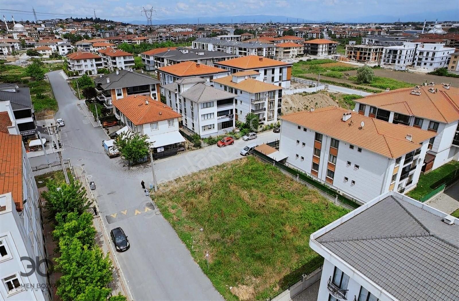 Erenler Yeşiltepe Satılık Ticari İmarlı EGEMEN BOZKURT'TAN ERENLER DE SATILIK 365 M2 ARSA