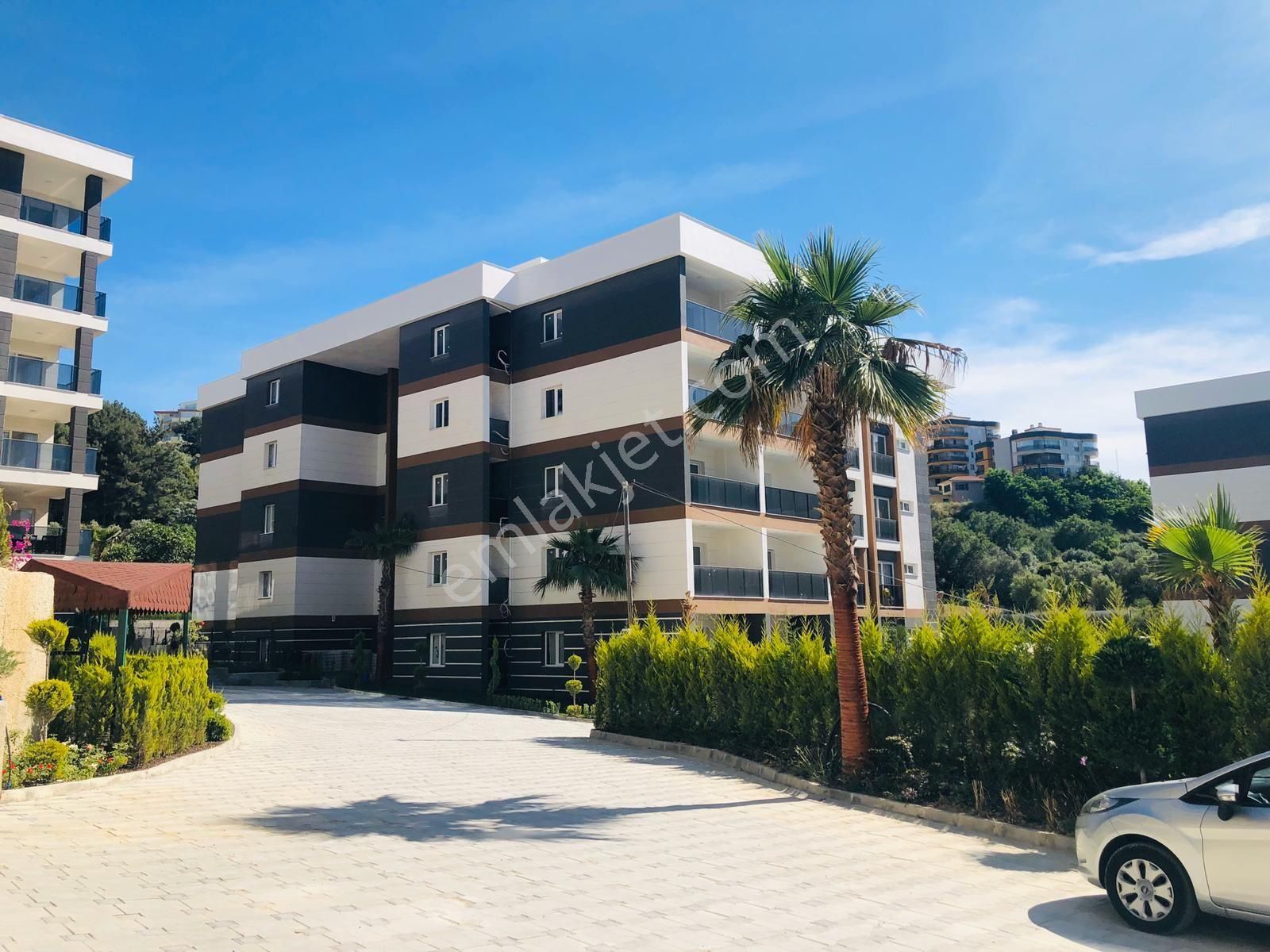 Kuşadası'nda Deniz Manzaralı 2+1 110m² Arakat Dogazgazlı Daire - Görsel 5