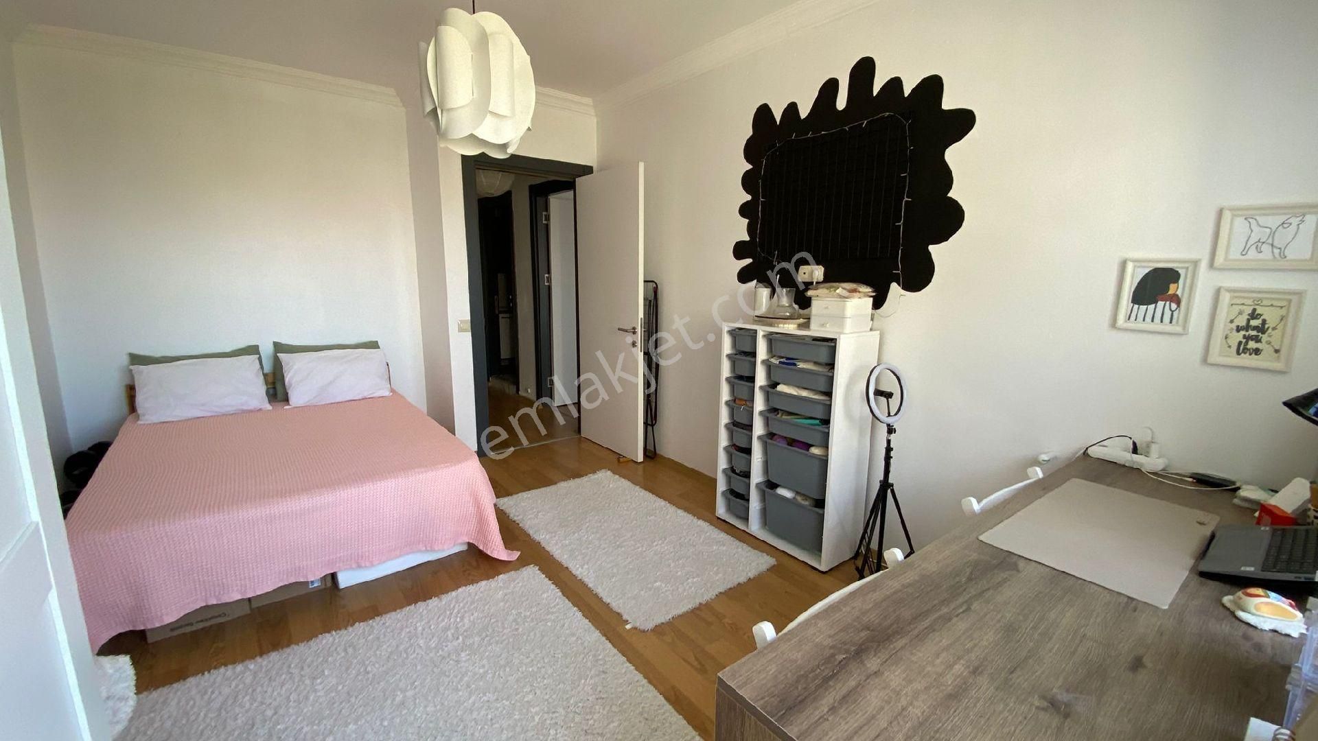 Kuşadası'nda Deniz Manzaralı 2+1 110m² Arakat Dogazgazlı Daire - Görsel 28