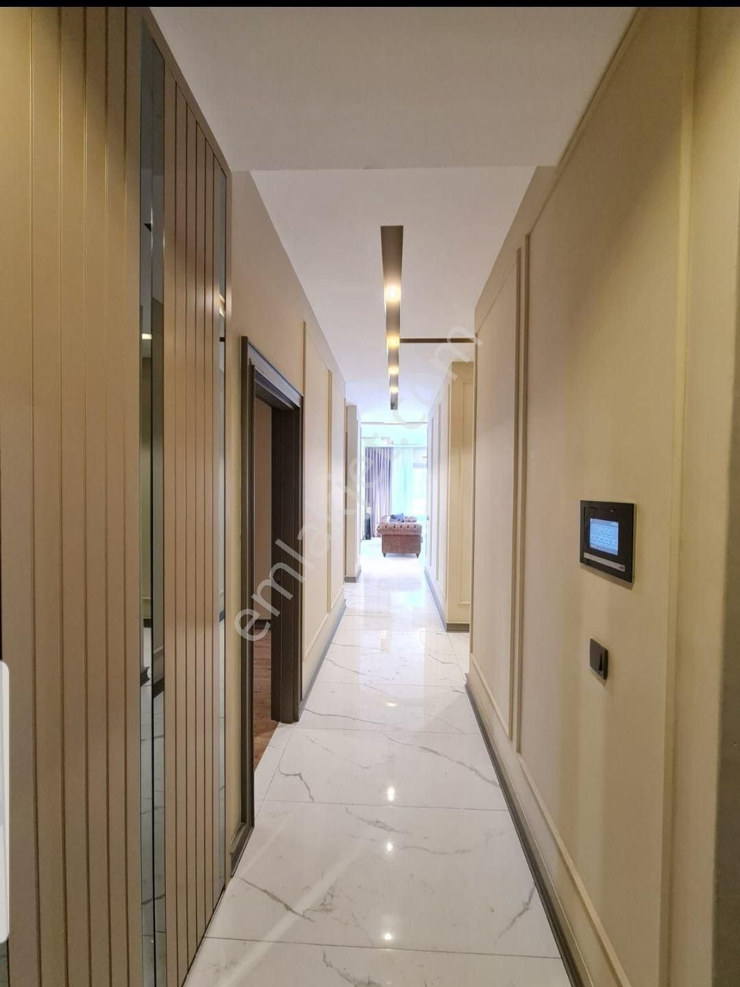 Kuşadası Ege Mah. Yeni Doğalgazlı Loft 1+1 Daire