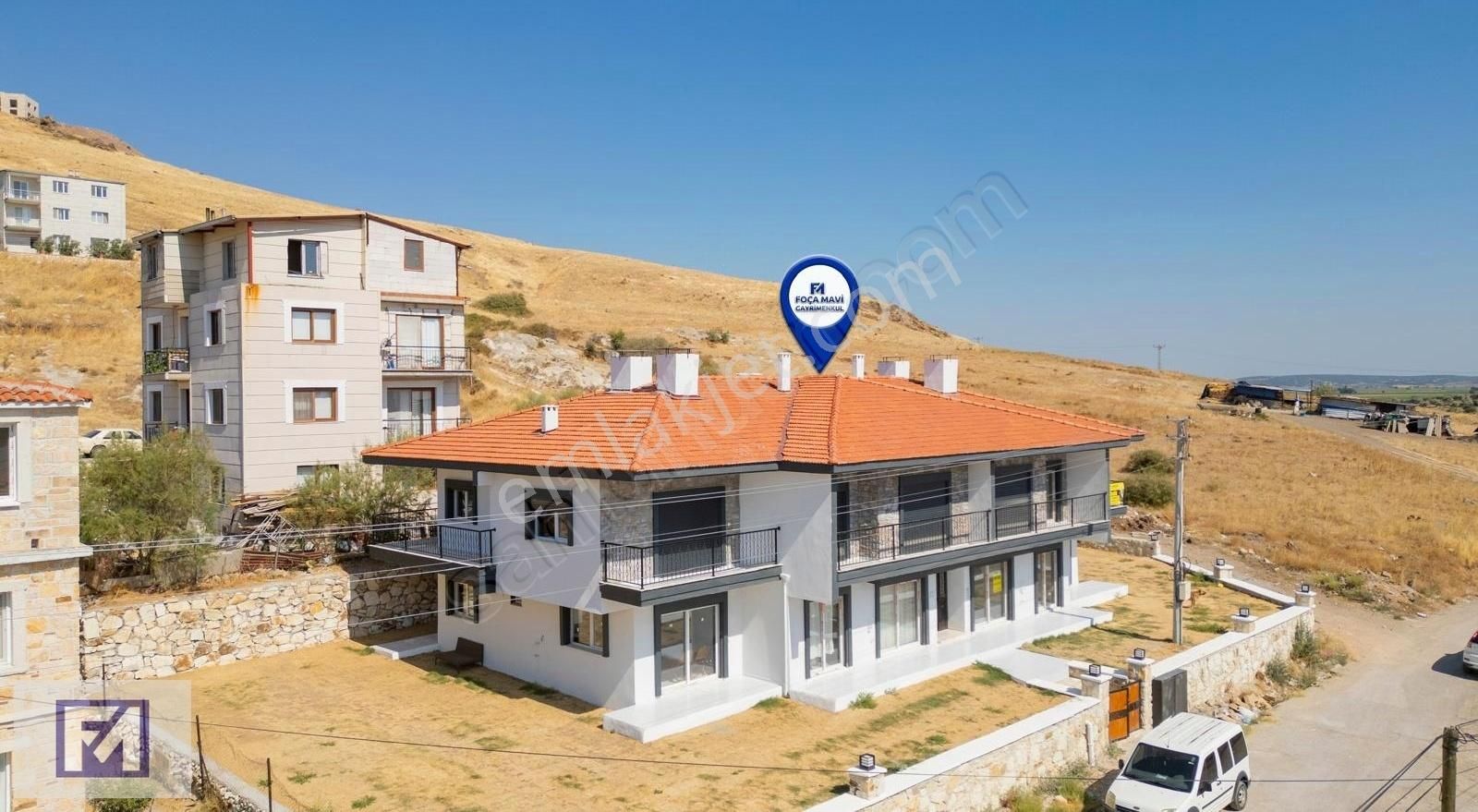 Foça Kazım Dirik Satılık Daire FOÇA MAVİ GAYRİMENKULDEN KÖŞE 1+1 MÜKEMMEL DAİRE