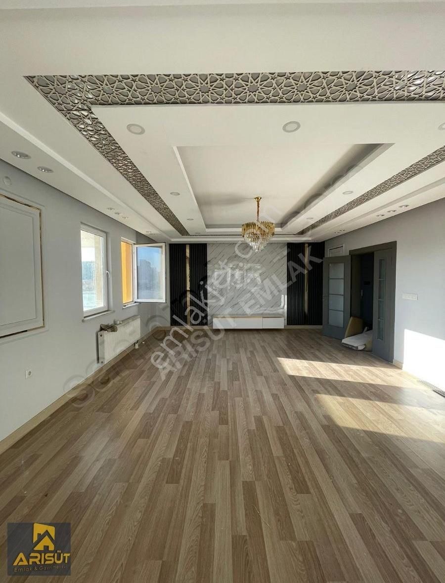 Karaköprü Seyrantepe Satılık Daire ARISÜT EMLAKTAN 4+1 ULTRA LÜKS DAİRE