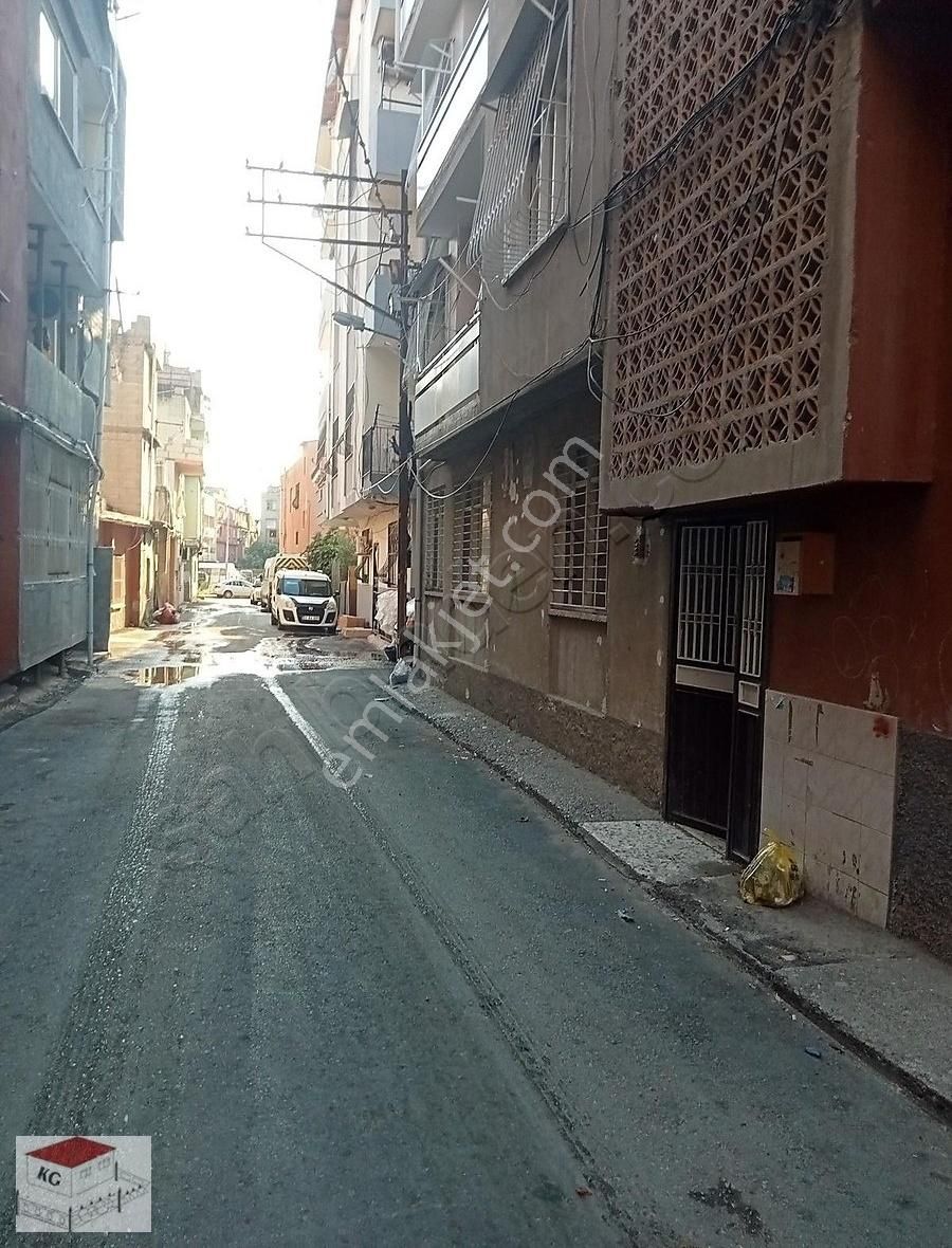 4 Katlı Sümer De Müstakil Tek Tapulu 184 Metre Satılık 7250000tl.. - Görsel 4