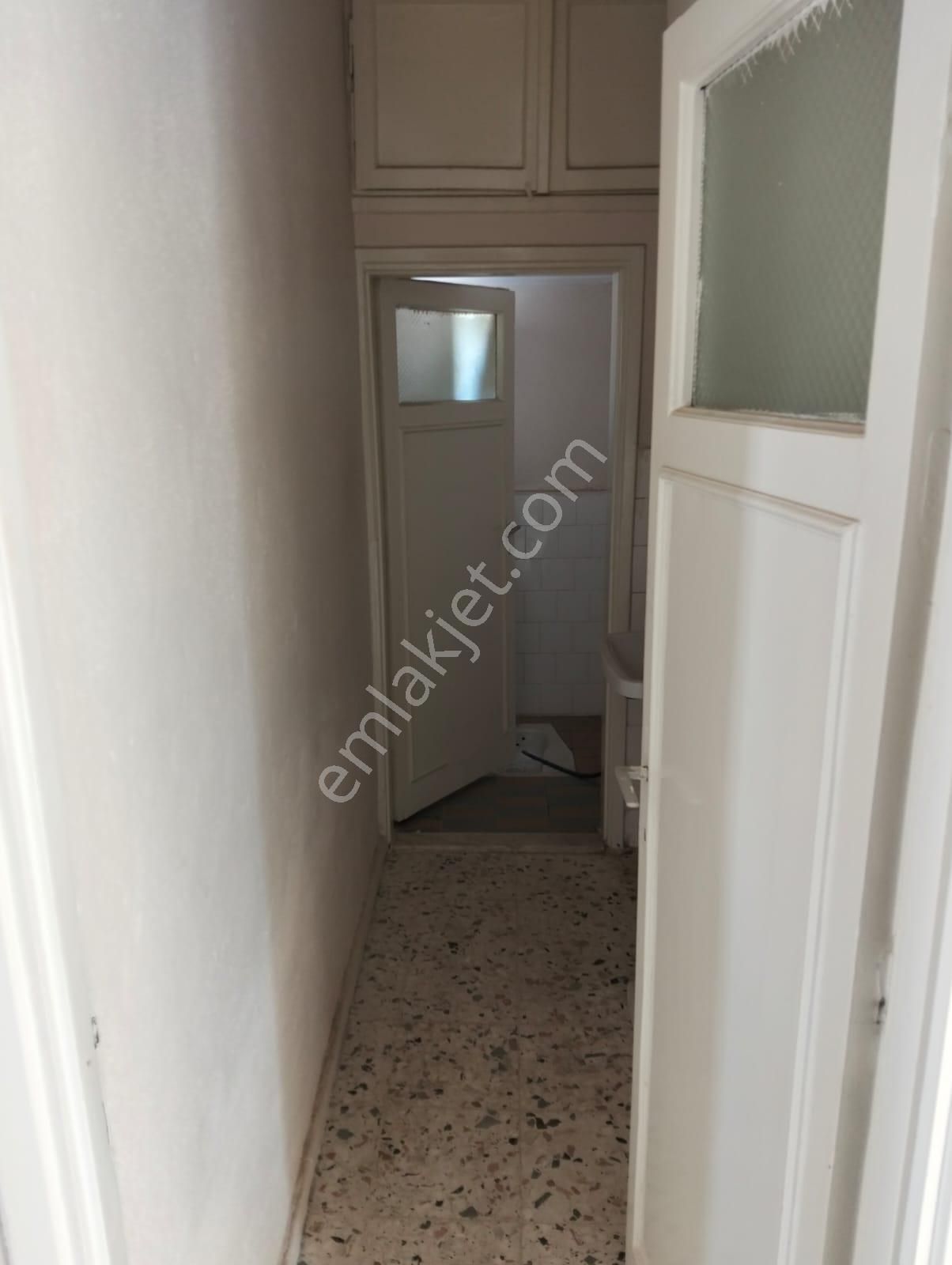 4 Katlı Sümer De Müstakil Tek Tapulu 184 Metre Satılık 7250000tl.. - Görsel 16