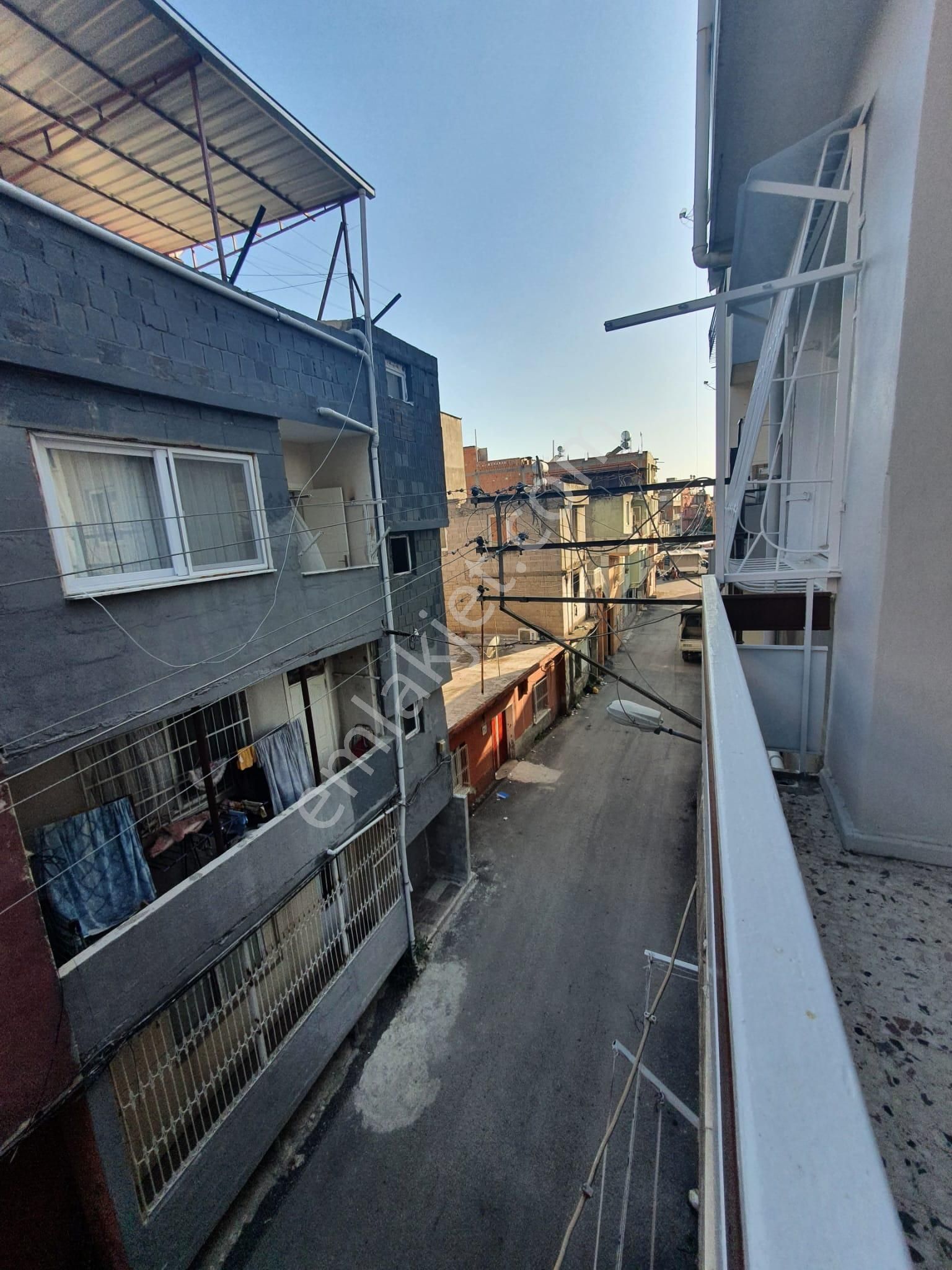 4 Katlı Sümer De Müstakil Tek Tapulu 184 Metre Satılık 7250000tl.. - Görsel 23