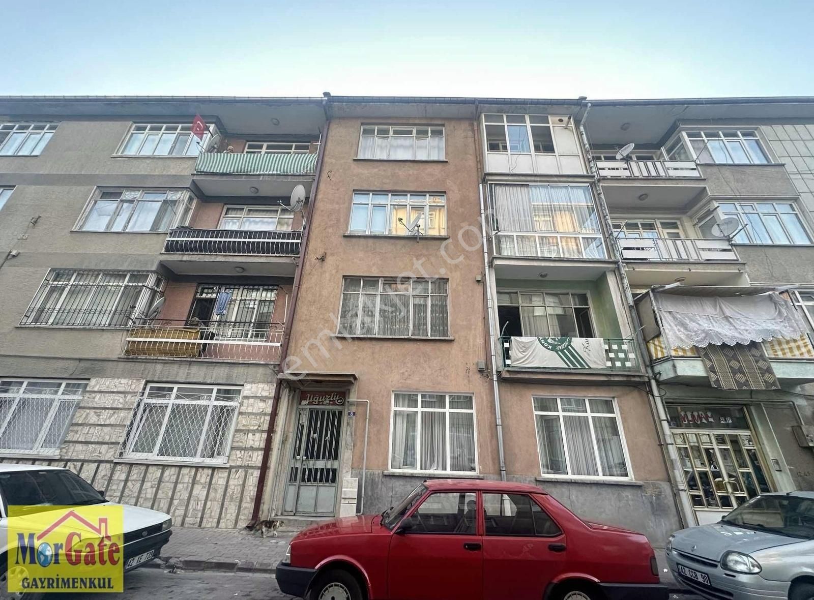 Selçuklu İhsaniye Satılık Daire İHSANİYE MH SATILIK BAKIMLI 3+1 KOMBİLİ DAİRE