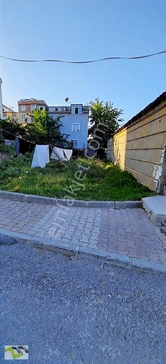 Sancaktepe Yunus Emre Satılık Konut İmarlı Sancaktepe Yunusemre De Geleceği Parlak Cadde Üzerı Arsa