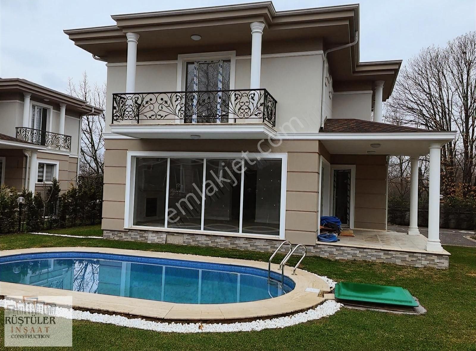 Sapanca Kırkpınar Soğuksu Satılık Villa Sapanca Kırkpınar Bağdat Caddesinde Satılık Havuzlu Villa