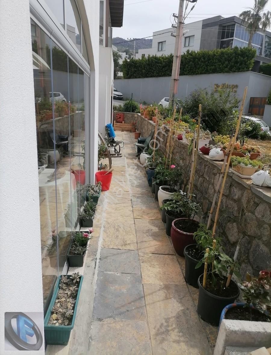 Favori'den Havuzlu Sitede Masrafsız Bahçe Katı Daire 2+1 - Görsel 6