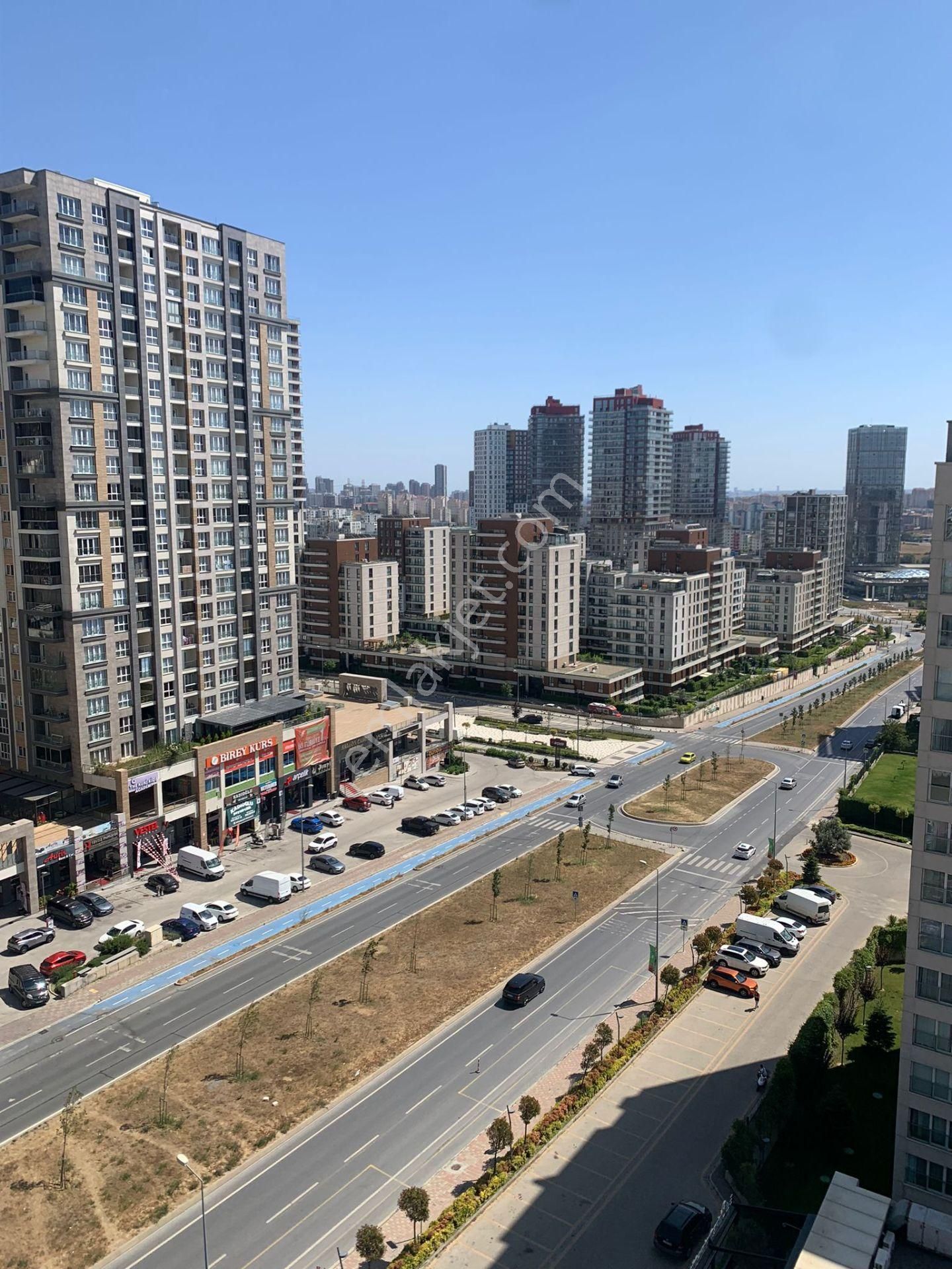 Başakşehir Kayabaşı Satılık Daire AVRUPA KONUTLARI 1 ETAP SATILIK BOŞ 3+1 KOŞE DAİRE