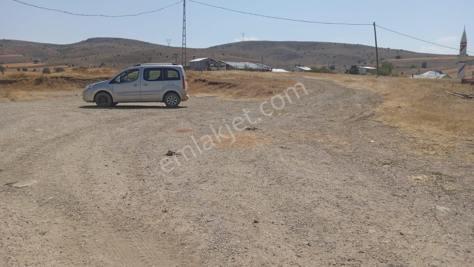 Damla Emlaktan Porsuk Köyü Yanında Satılık Çiftlik - Görsel 3