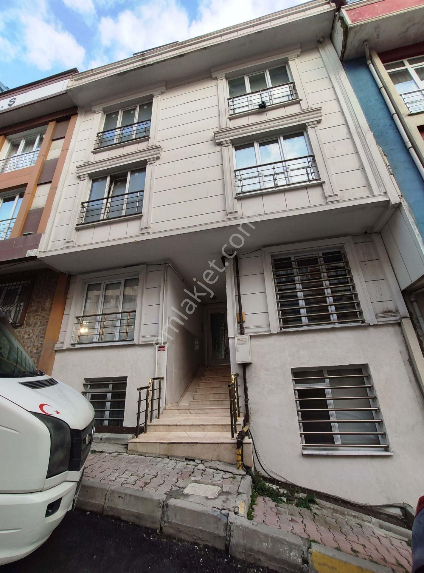 Eyüpsultan İslambey Satılık Daire Eyüp İslambey Evlice baba 2+1 dublex/ 150m2 / otoparklı / asansörlü / yeni binada