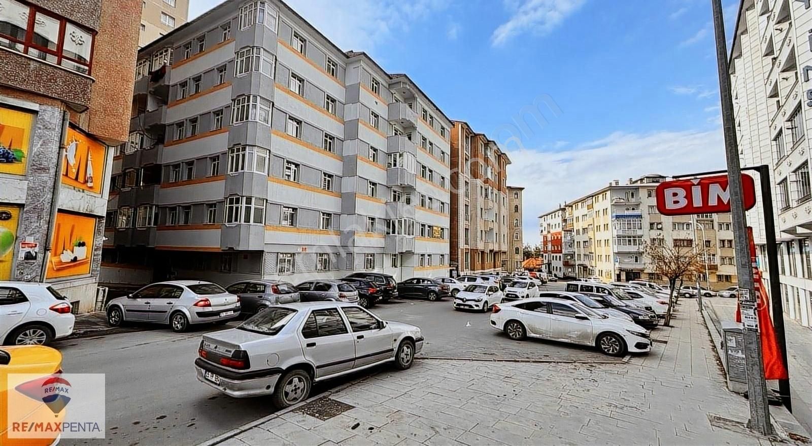 Yakutiye Ömer Nasuhi Bilmen Satılık Daire Remax Penta 'dan Gez Mahallesin 'de Satılık 2+1 Kiracılı Daire