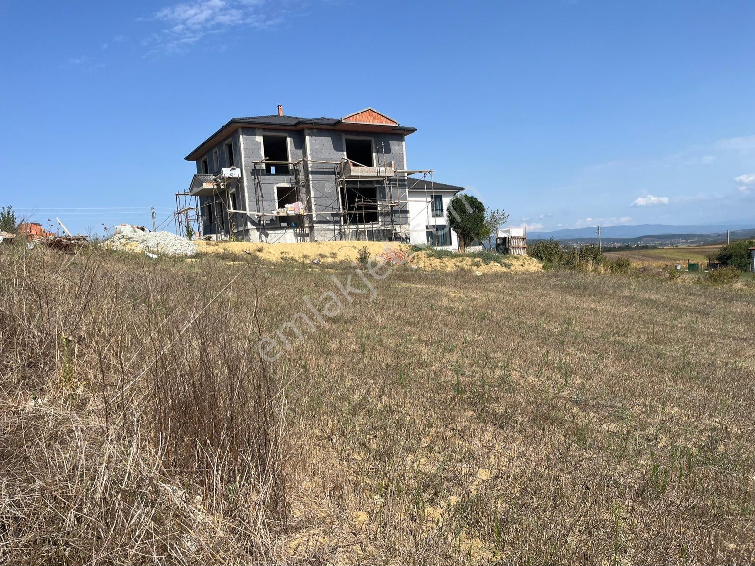 Söğütlü Levent Satılık Konut İmarlı SÖĞÜTLÜ LEVENT MAHALESİNDE SATILIK İMARLI ARSA