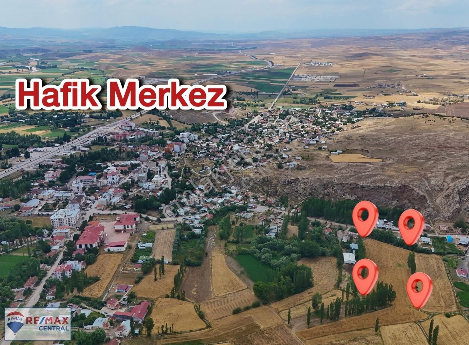 Hafik Çay Satılık Tarla REMAX CENTRAL'DAN HAFİK ÇAY MAH.'DE İMARIN İÇERİSİNDE TARLA