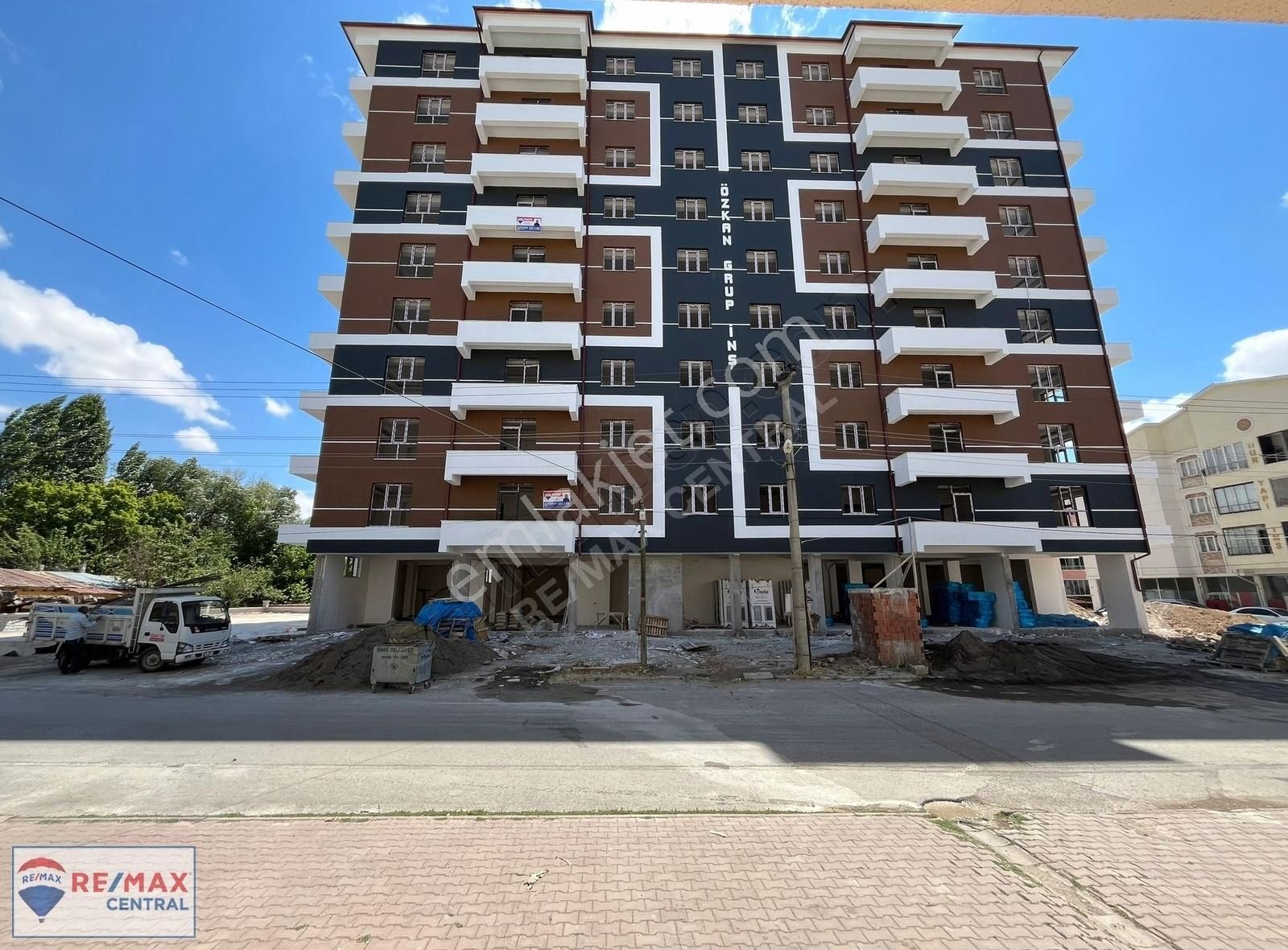 Sivas Merkez Mehmet Akif Ersoy Satılık Daire RE/MAX CENTRAL'DAN MEHMET AKİF'TE LÜX 3+1 EŞSİZ KONUT