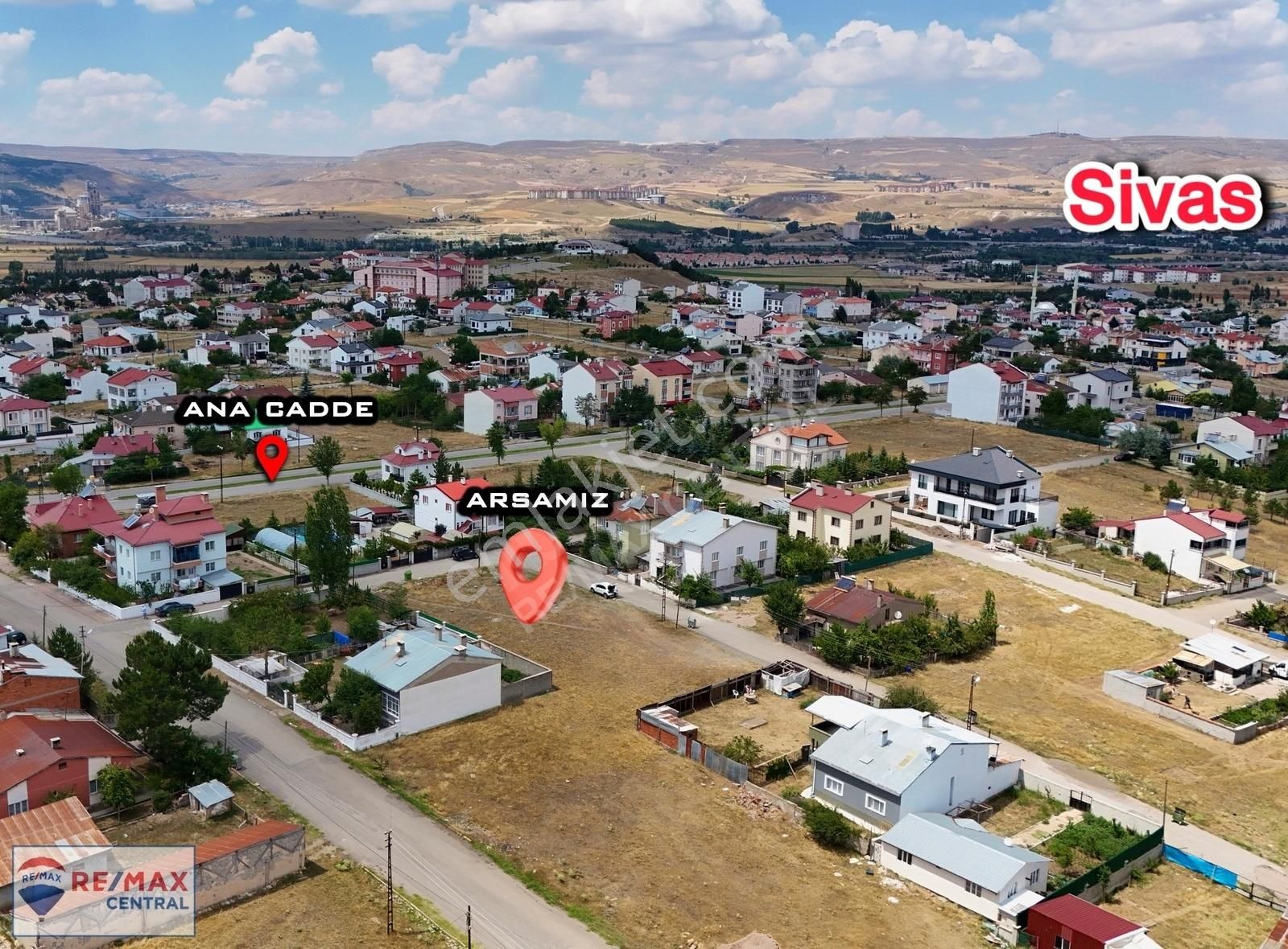 Sivas Merkez Karşıyaka Satılık Villa İmarlı REMAX CENTRAL' DAN KARŞIYAKA BÖLGESİNDE SATILIK 302 M2 ARSA