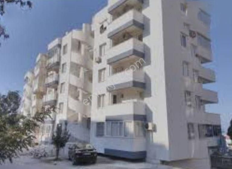 Kuşadası İkiçeşmelik Satılık Daire KUŞADASI-ÇOK BÜYÜK 4+1 SATILIK DAİRE-İKİÇEŞMELİK