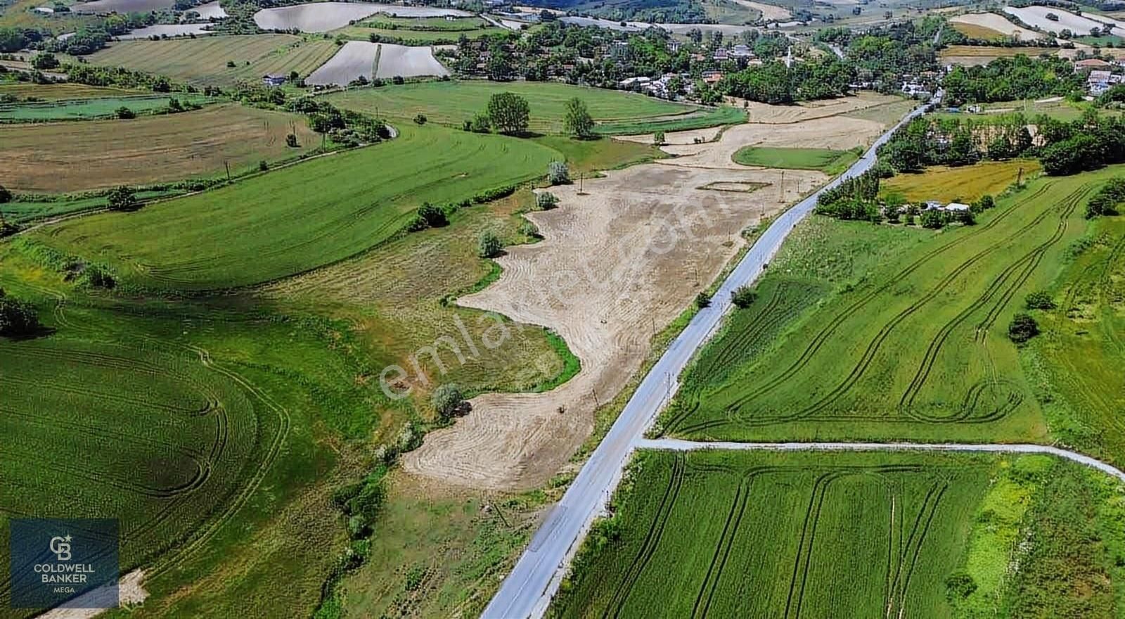 Arnavutköy Boyalık Satılık Konut İmarlı Boyalıkta köyün yanında satılık 207 m2