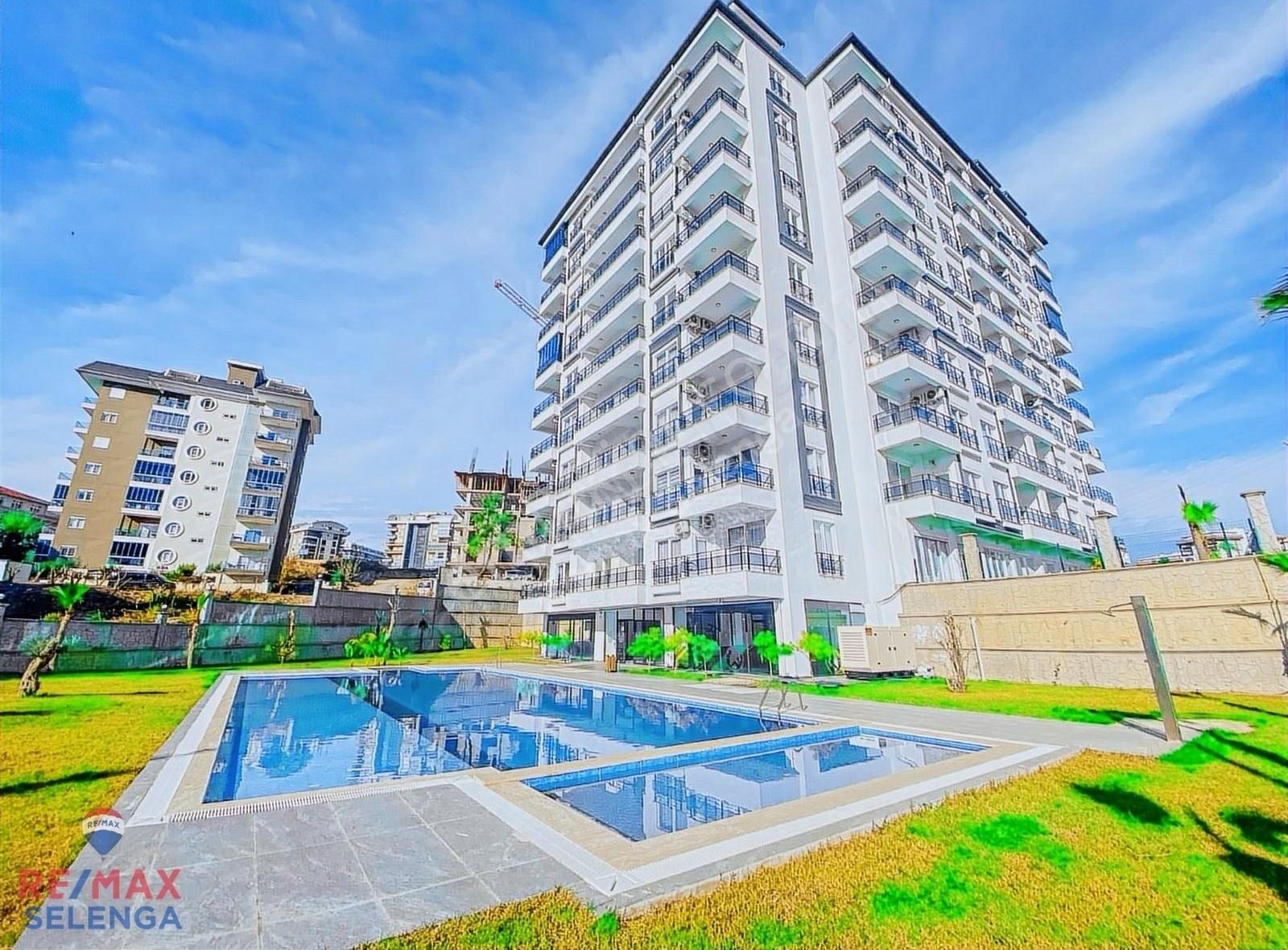 Alanya Avsallar Satılık Daire Avsallar ART LİFE Sıfır 1+1 Daire