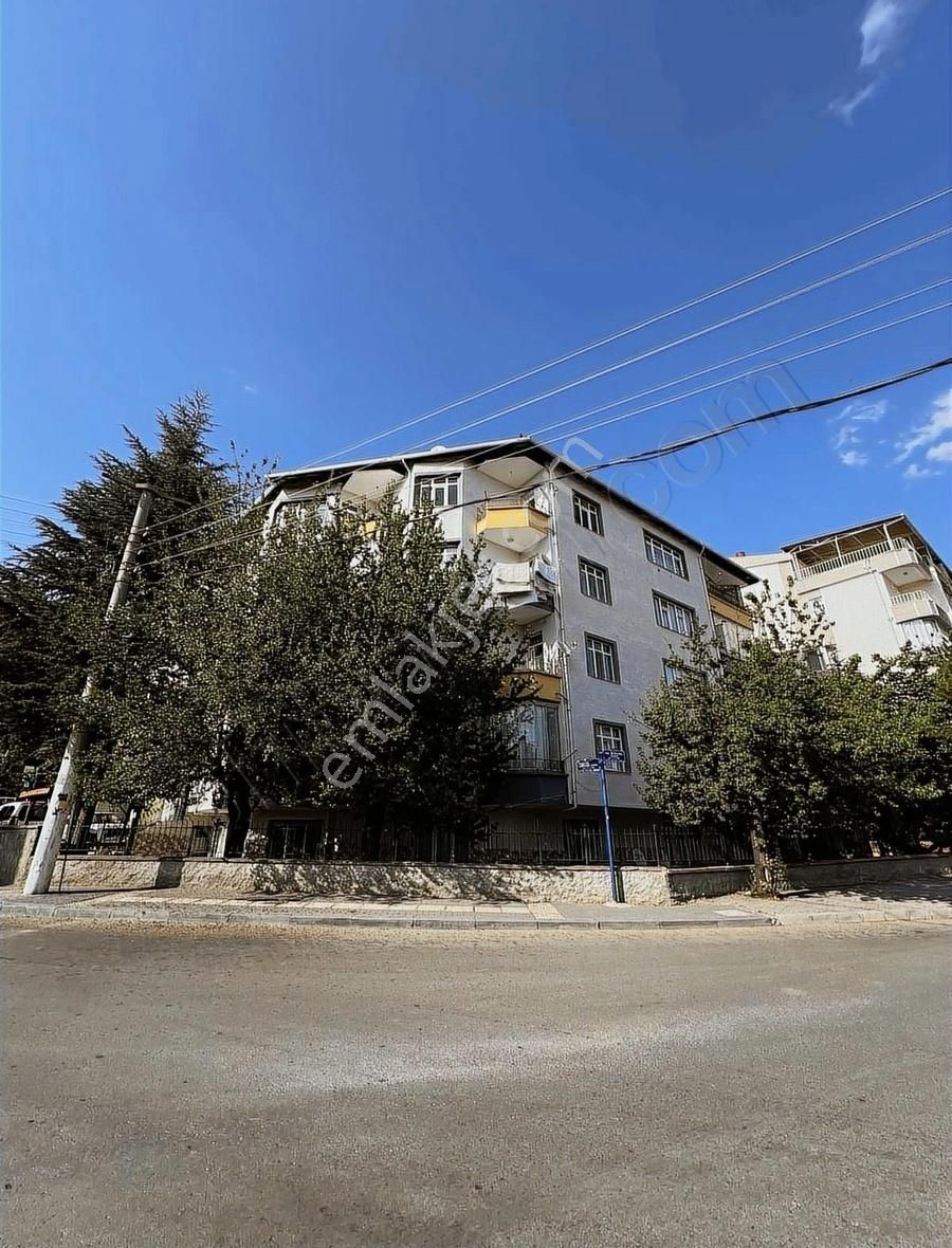 Polatlı Şehitlik Satılık Daire 13 EYLÜL CADDESİNDE MÜKEMMEL KONUMDA 3+1 SATILIK DAİRE