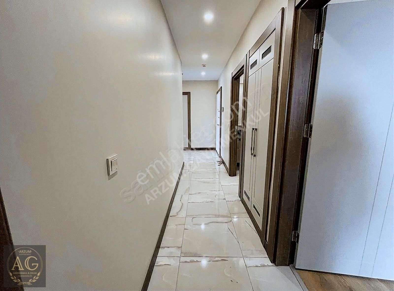 Başakşehir Bahçeşehir 2. Kısım Satılık Daire Tual Bahçekent 1.parsel 141m2 Satılık 2+1 Boş Daire 5.000.000 Tl