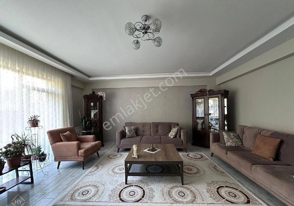 Polatlı Şehitlik Satılık Daire YIKILMAZ EMLAKTAN SATILIK DAİRE 4+1