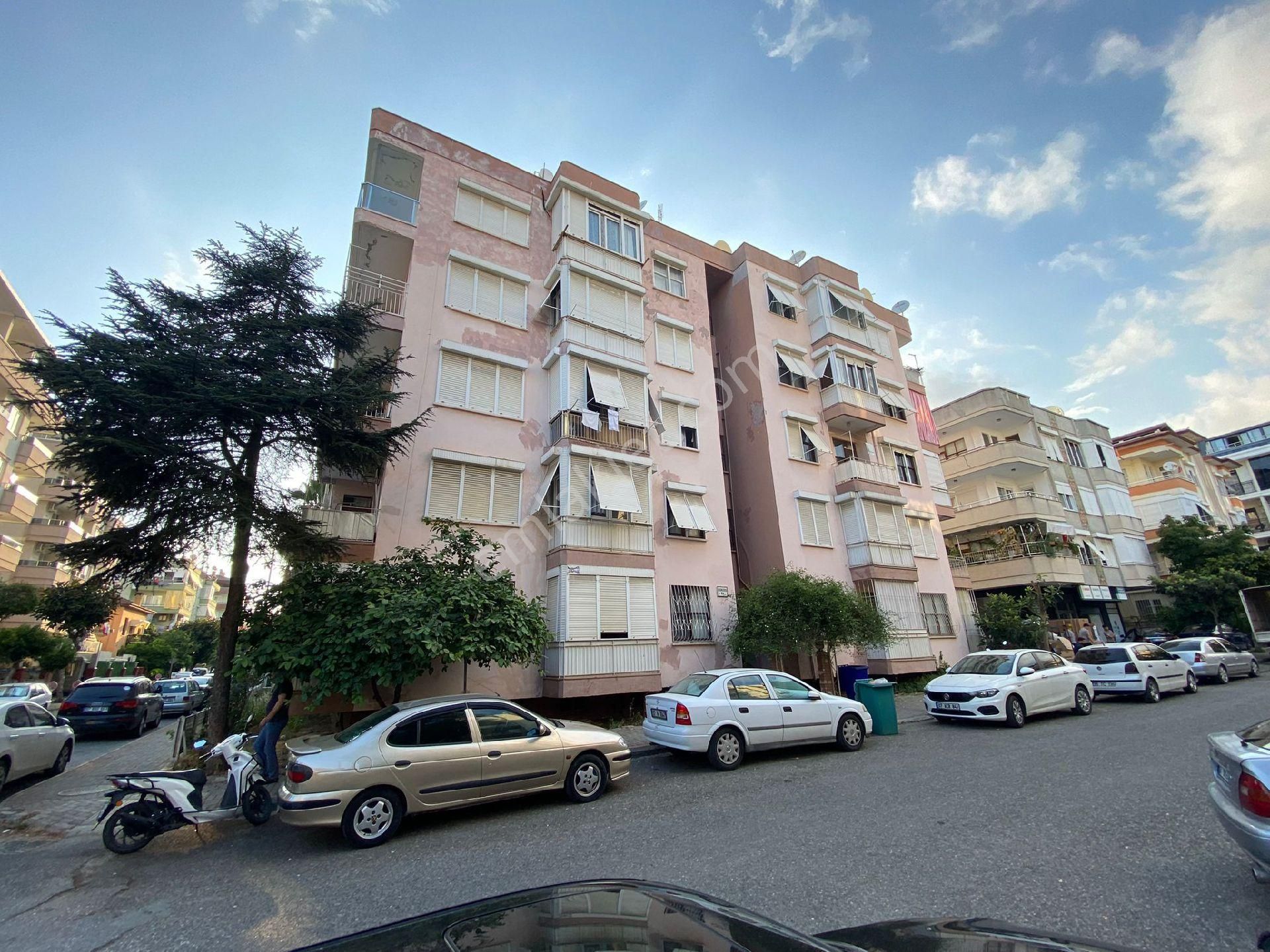 Alanya Güller Pınarı Satılık Daire 2+1 SATILIK AYRI MUTFAK DENİZE  YAKIN DAİRE 