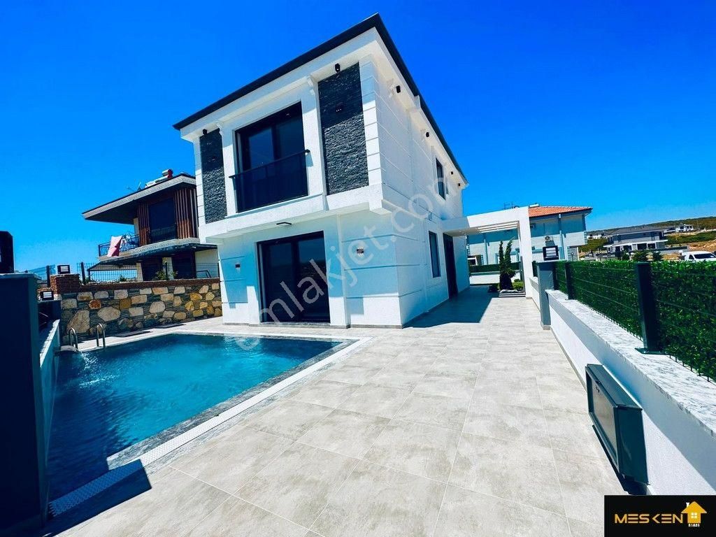 Didim Efeler Satılık Villa  DiDiM EFELER'DE FULL SIFIR ESYALI ULTRA LÜKS TAM MÜSTAKİL VİLLA