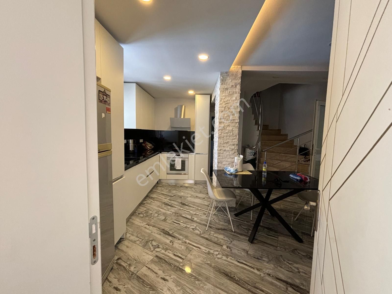 Serik, Belek'de Sahile 2 Km. Satılık 5+1 Triplex Villa!!!!! - Görsel 5