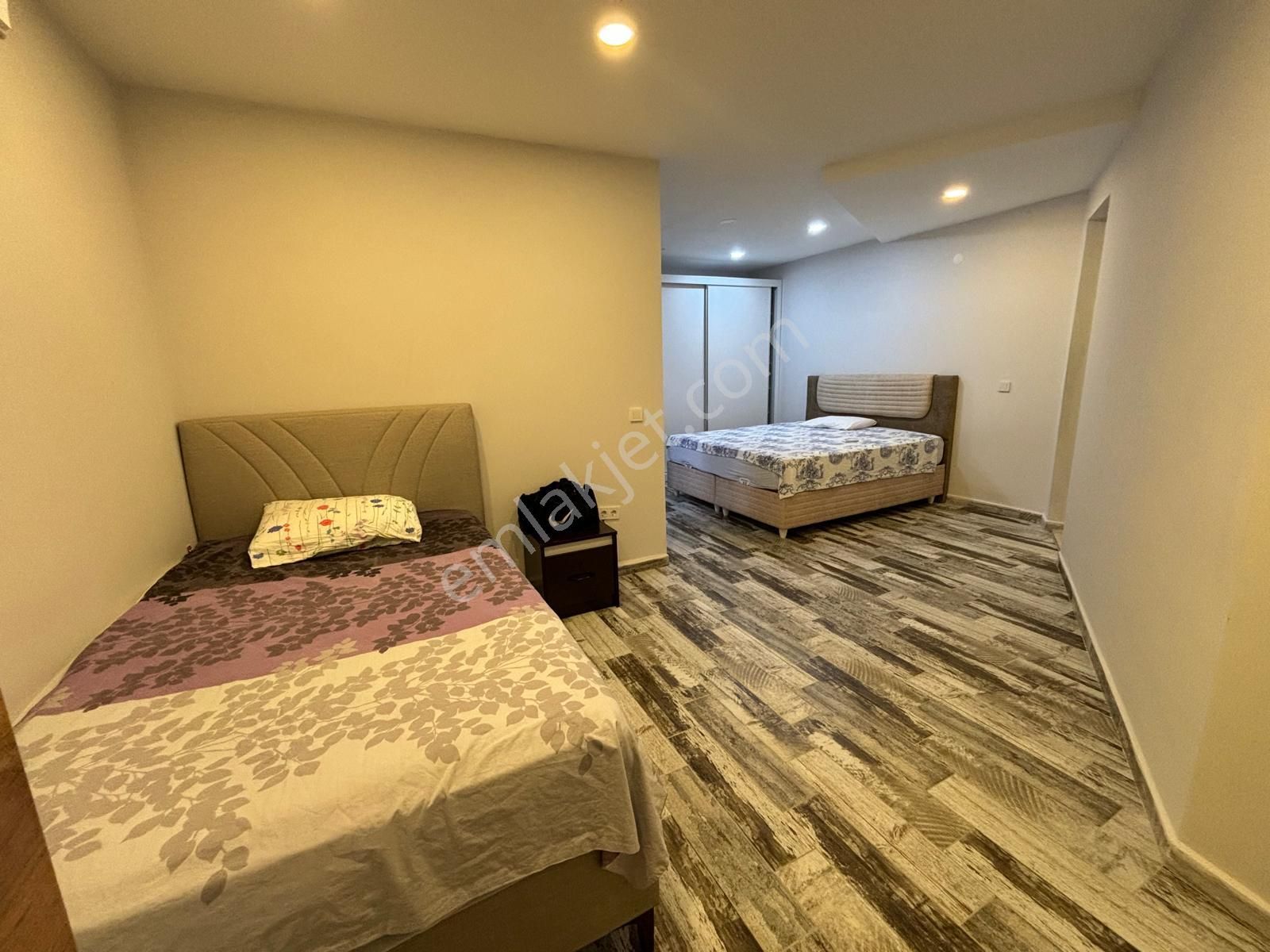 Serik, Belek'de Sahile 2 Km. Satılık 5+1 Triplex Villa!!!!! - Görsel 3