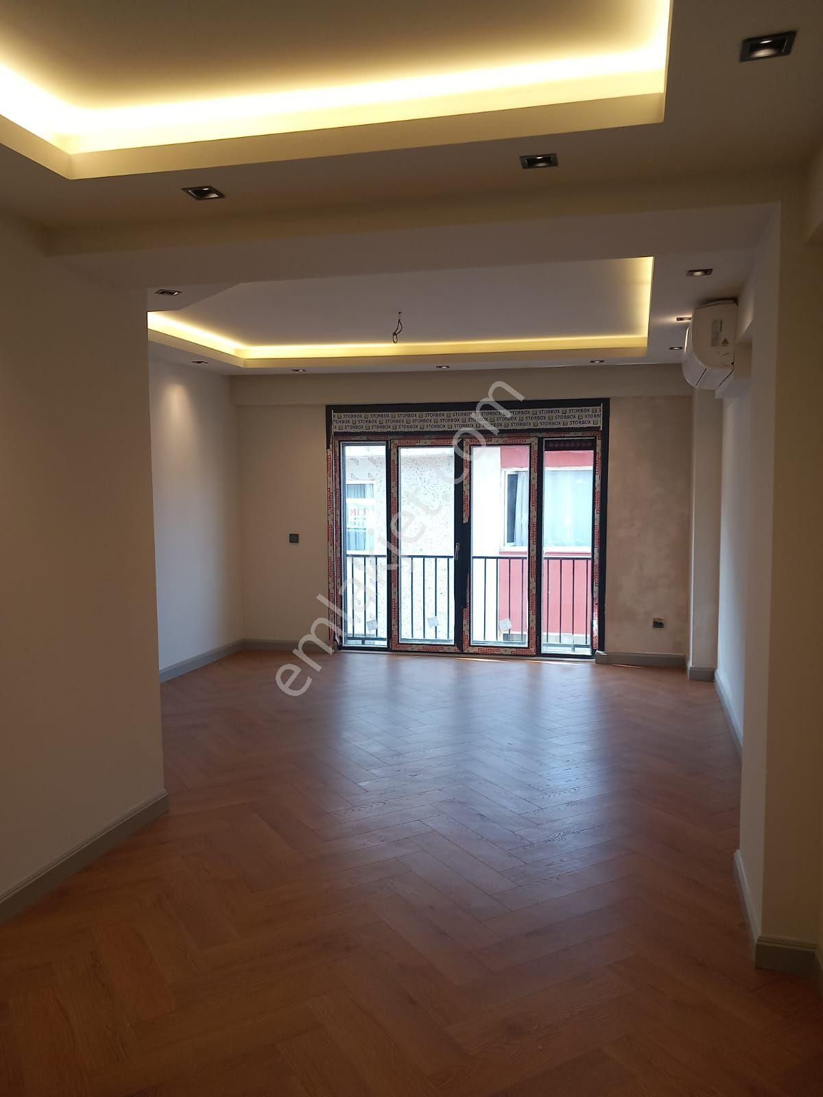 Üsküdar Salacak Kiralık Daire İGR EMLAK TAN SALACAK MAH 3+1 SIFIR BİNA