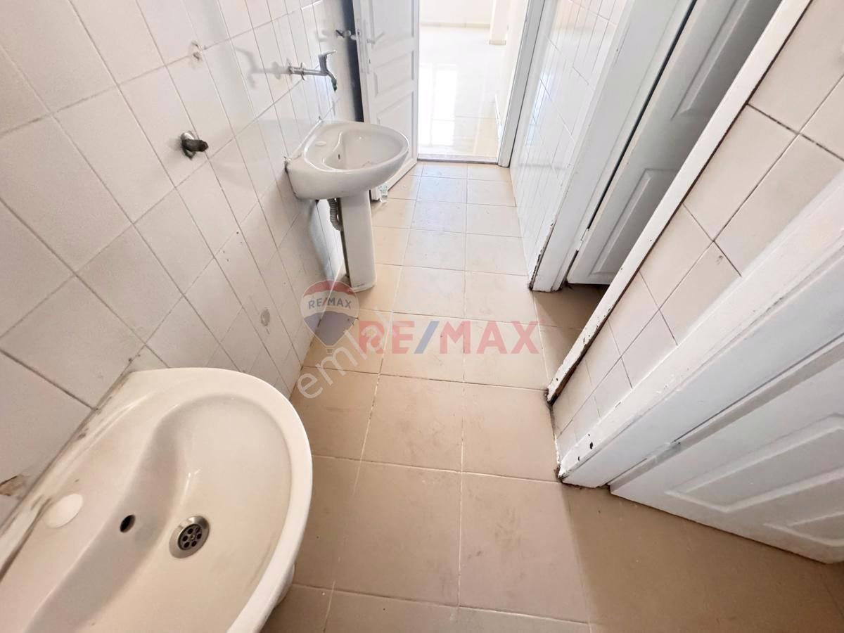 Pendik Şeyhli Ankara Cad Üzeri Kiralık Asansörlü Tam Ofis Katı - Görsel 30