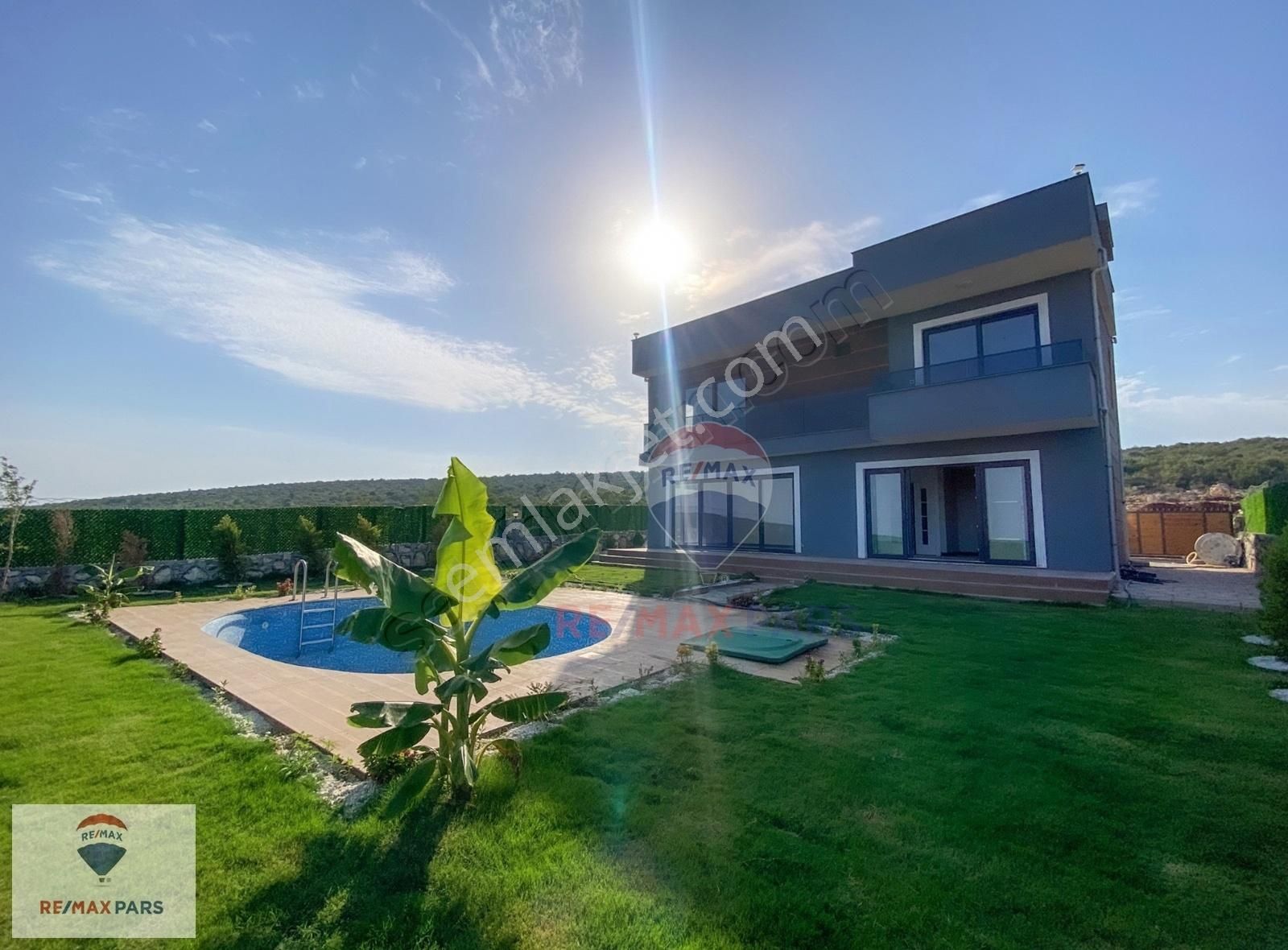 Erdemli Tırtar Satılık Villa REMAX PARS'TAN ERDEMLİ KUMYUKU DA EŞSİZ DENİZ MANZARALI VİLLA