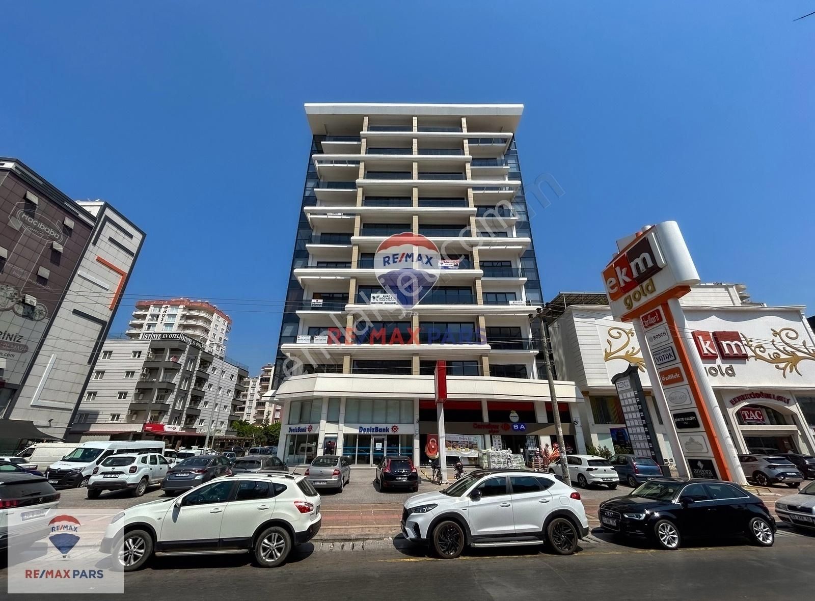 Mezitli Yeni Kiralık Ofis REMAX PARS'TAN MERKEZİ KONUMDA LÜKS KİRALIK OFİS