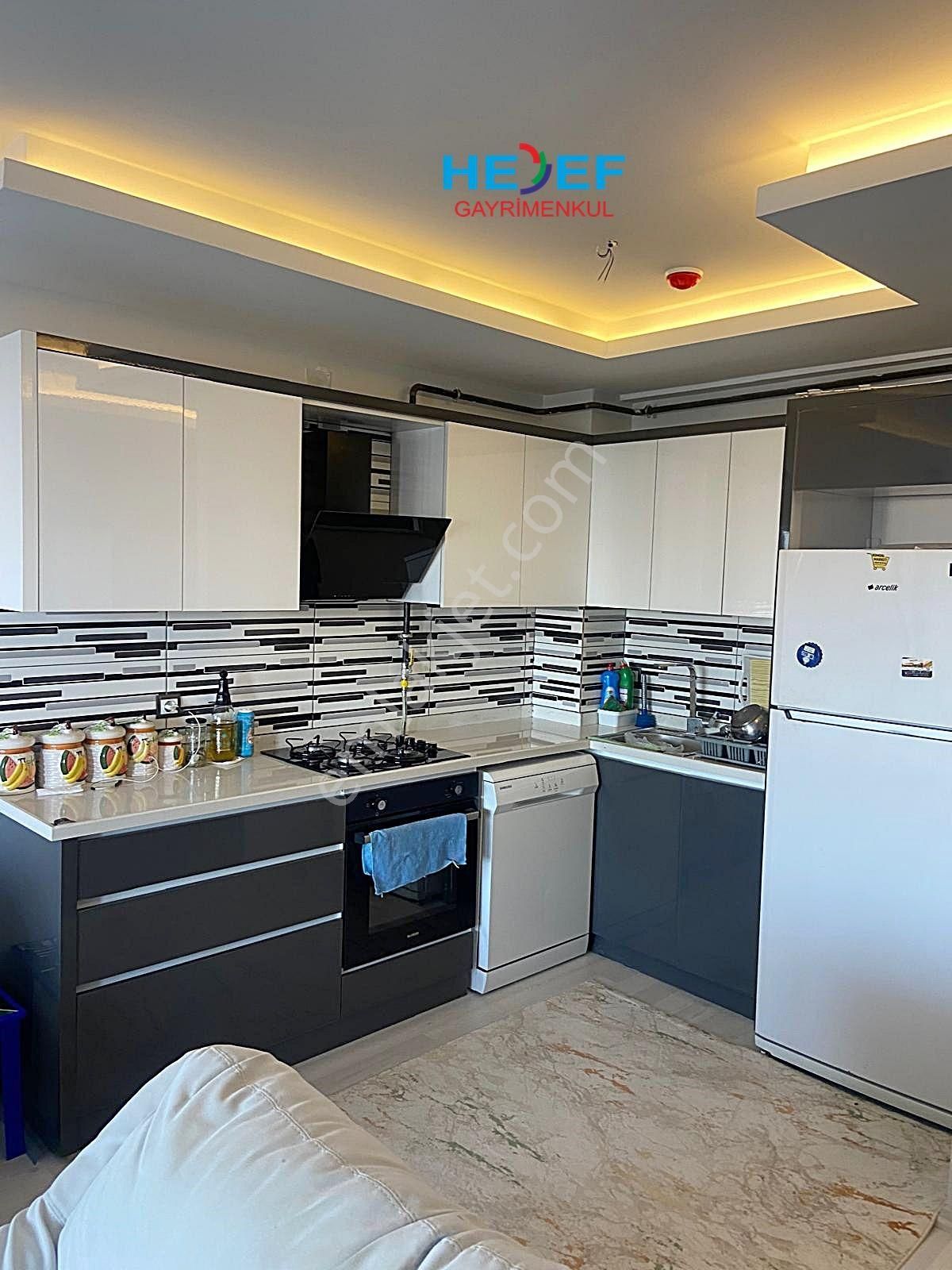 Mezitli Deniz Satılık Daire  HEDEF'TEN TECE'DE FULL EŞYALI HAVUZLU 2+1 SATILIK DAİRE