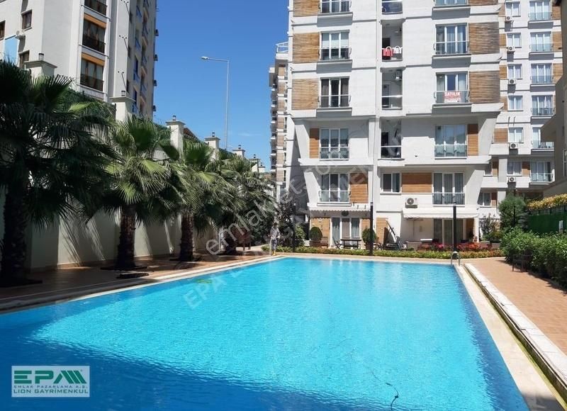 Ataşehir Örnek Satılık Daire ATAŞEHİR SUARE RESİDENCE BÜYÜK TİP 2+1 BALKONLU YATIRIMLIK DAİRE