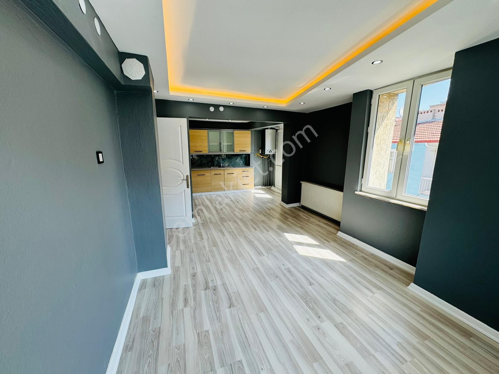 Şehzadeler Yarhasanlar Satılık Daire  NOVA GAYRİMENKUL'DEN YARHASANLAR MH 2+1 FULL ÖZELLİKLİ ÖNÜ AÇIK MASRAFSIZ DAİRE