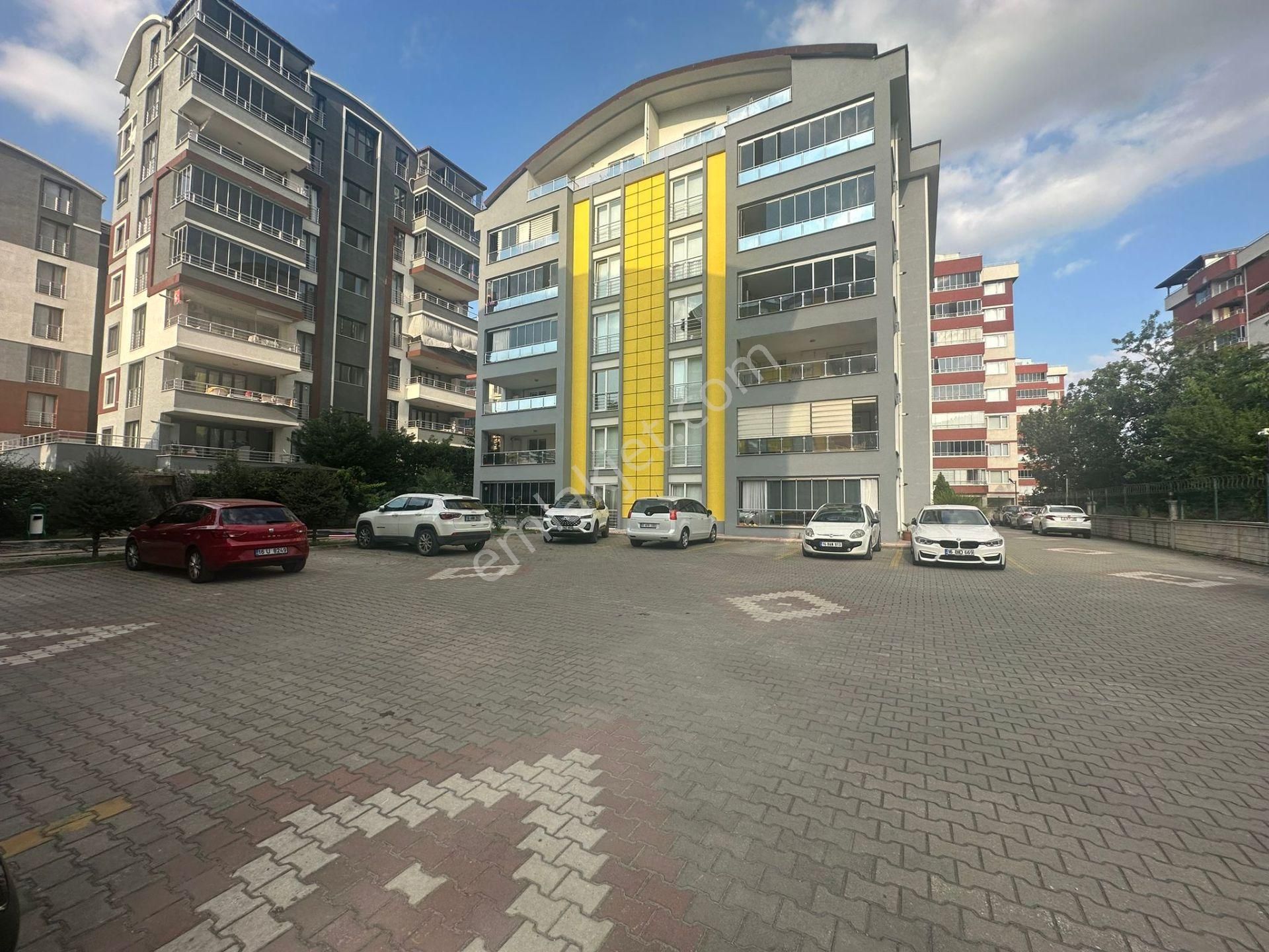 Yıldırım Millet Satılık Daire Bursa Yıldrım Millet Mahallesinde Site İçinde Havuzlu 3+1 Satılık Daire