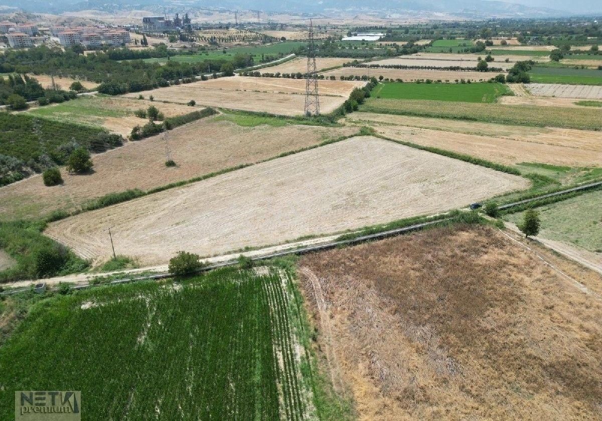 Sarayköy Sakarya Satılık Tarla NET PREMİUM'DAN Sarayköy'de İmara çok yakın emsalsiz tarla