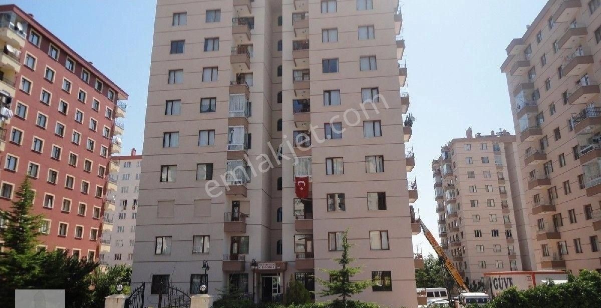 Selçuklu Bosna Hersek Satılık Daire UĞUR EMLAKTAN MESAJ CADDESİ ÜZERİNDE 3+1 SATILIK DAİRE