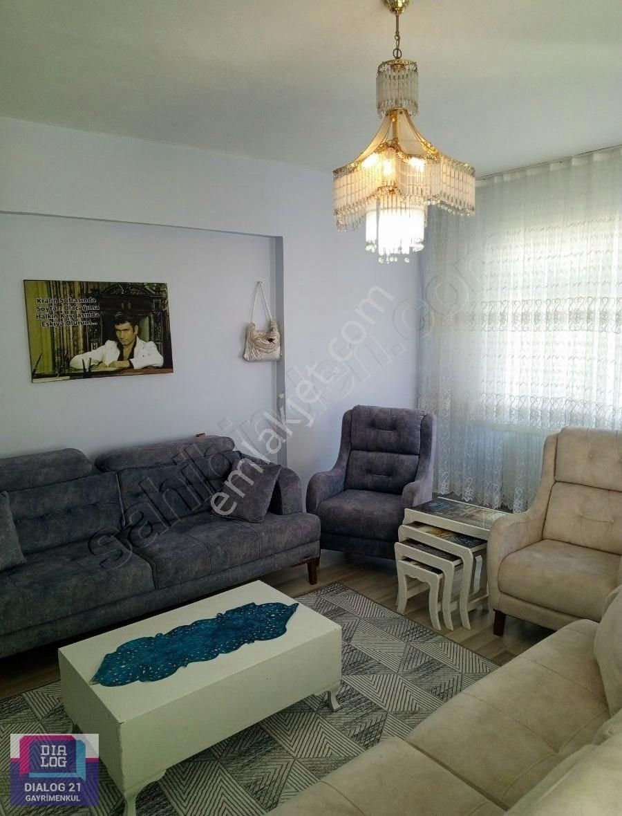 Bağlar Mevlana Halit Satılık Daire UYGUN FİYATLI FIRSAT DAİRE