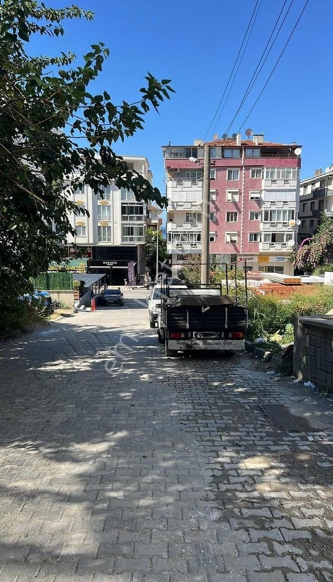 Çınarcık Taşliman Satılık Daire YALOVA'NIN İNCİSİ ÇINARCIK'TA SATILIK 3+1 DENİZ MANZARALI DAİRE