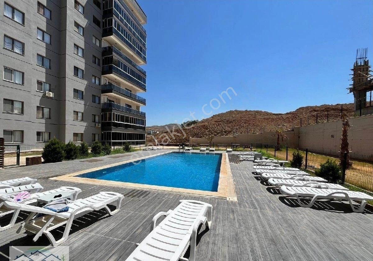 Menemen Gazi Satılık Daire İZMİR MENEMEN LOFT GARDEN RESİDENCE EŞYALI BAKIMLI DAİRE BÜRÜT: 100m2 DAİRE: 80m2