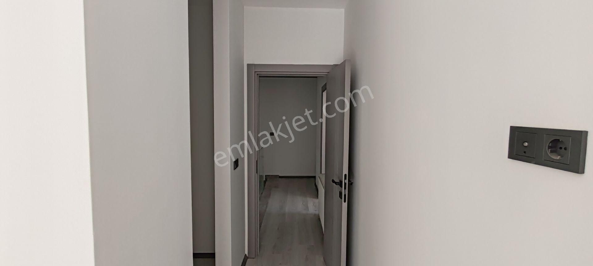 Kuşadası Ege Mah Sıfır Ters Dubleks Daire - Görsel 22